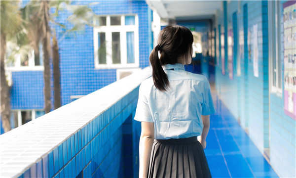 昭苏如何找到一个可以帮助我生孩子的女人？